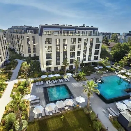 Azur Retreat Design شقة سينتس قسطنطين وهيلينا